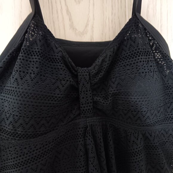 Black‎ Swim Tankini Top Faux Fly Away Front Flowy Ruffled Crochet Size 2XL - Picture 3 of 9